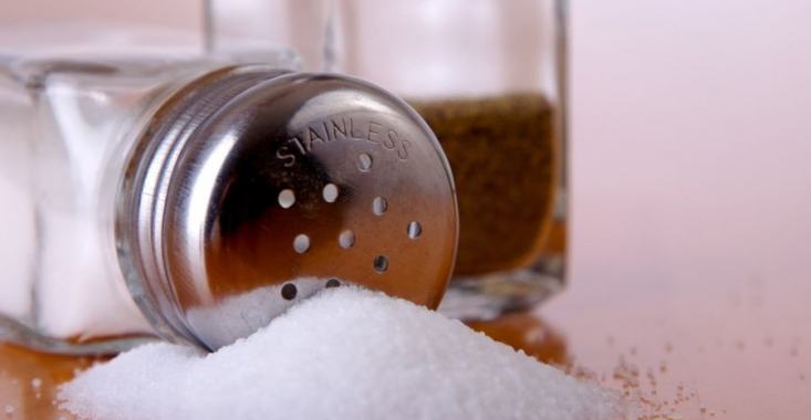 Câtă sare trebuie să consumăm pe zi. Multă lume nu ştie şi greşește