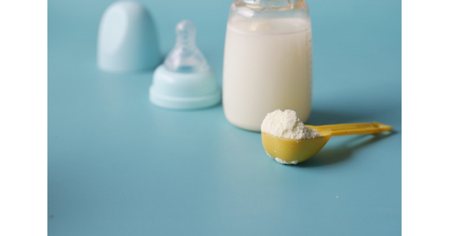 Tot ce trebuie sa stii despre laptele praf folosit pentru bebelusi