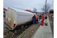 Accident rutier în Bogdănești, cu două victime. Acestea au fost transportate la spital