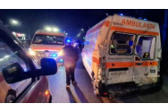 Moarte tragică pentru un copil de 11 ani: a fost spulberat pe trecerea de pietoni de o ambulanţă lovită din spate de un TIR