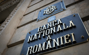 500.000 de români cu credite în IRCC vor trece printr-un nou şoc în aprilie. BNR are veşti bune doar despre ROBOR