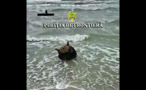O mină marină a fost descoperită de poliţiştii de frontieră pe plajă, în zona localităţii Sfântul Gheorghe
