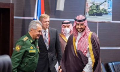 Arabia Saudită ajută Rusia să se mențină pe linia de plutire. Menținerea stabilității prețului petrolului, discutată de Putin și bin Salman
