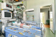 Organizaţia Salvaţi Copiii dotează Maternitatea Cantacuzino cu echipamente medicale de aproape 100.000 de euro