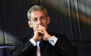 Nicolas Sarkozy merge la închisoare