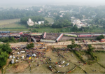   Aproape 300 de morți în accidentul feroviar din India