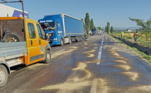 Blocaj rutier pe E 85, la Bacău, din cauza unui accident
