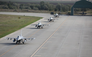 Avioane de luptă F-16 ale SUA au ajuns în România. Vor opera de la Baza 86 Aeriană de la Borcea