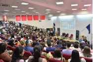 Peste 2.000 de viitori medici au intrat, pentru prima dată, în amfiteatrele UMF Iași
