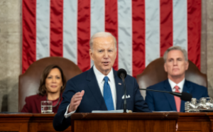 Joe Biden se plânge de 'atmosfera otrăvită' a politicii americane