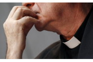 Orgie sexuală gay într-o parhohie catolică: un episcop a demisionat / un bărbat a leșinat în timpul actului sexual