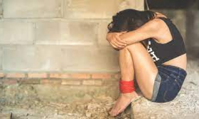 Două adolescente, forțate să se prostitueze la Bacău și Suceava