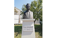 La Iași va fi așezat primul bust al romancierului Ionel Teodoreanu