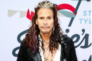 Solistul trupei Aerosmith, Steven Tyler, a scăpat de procesul pentru agresiune sexuală