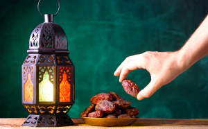  Ramadan, Lumina și Rugăciunea din inima Islamului
