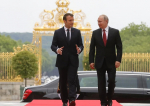 Lovitură de Teatru de Ziua Z: Macron îl invită pe Putin în Franța
