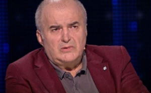 Florin Călinescu: Este o mizerie umană ce a făcut Iohannis cu postul de profesor